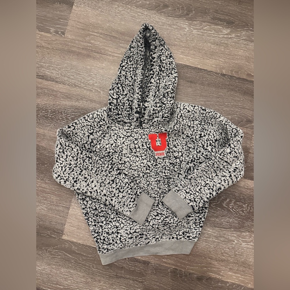 PINK Uof U hoodie